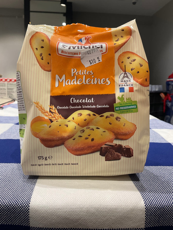 Chocolate Chip Madeleines by St Michel, 175g