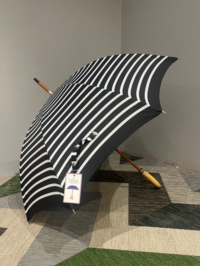 Le Parapluie Français striped umbrellas
