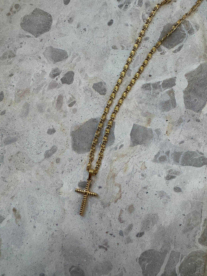 Cross Pendant Necklace