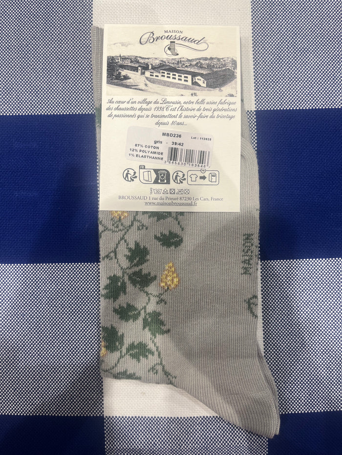 Grapevine socks by Maison Broussaud