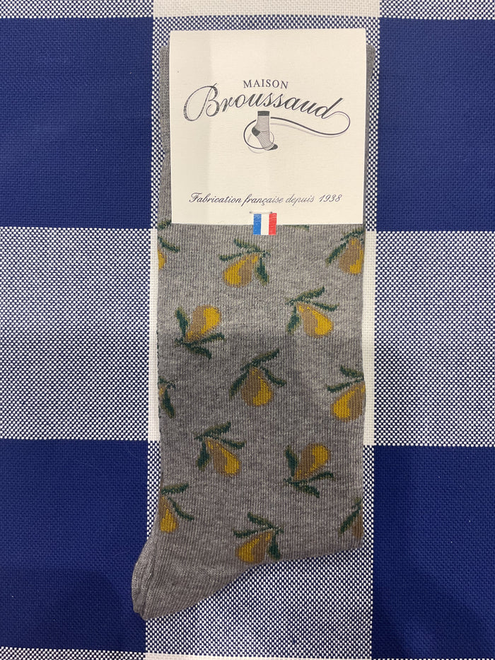 Nice pear (😉) grey socks by Maison Broussaud