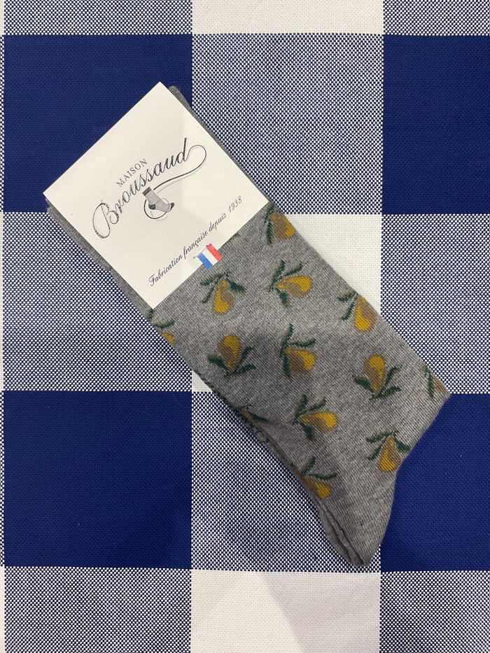 Nice pear (😉) grey socks by Maison Broussaud