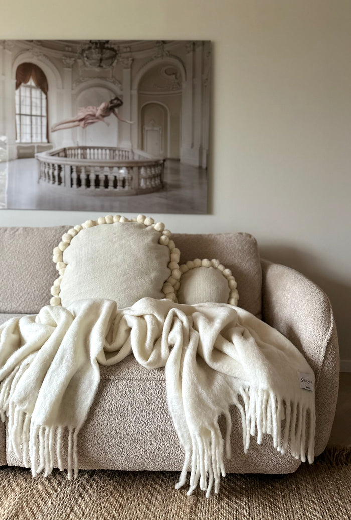 ALMA 01 Offwhite Cushion ø60 - New Zealand Wool