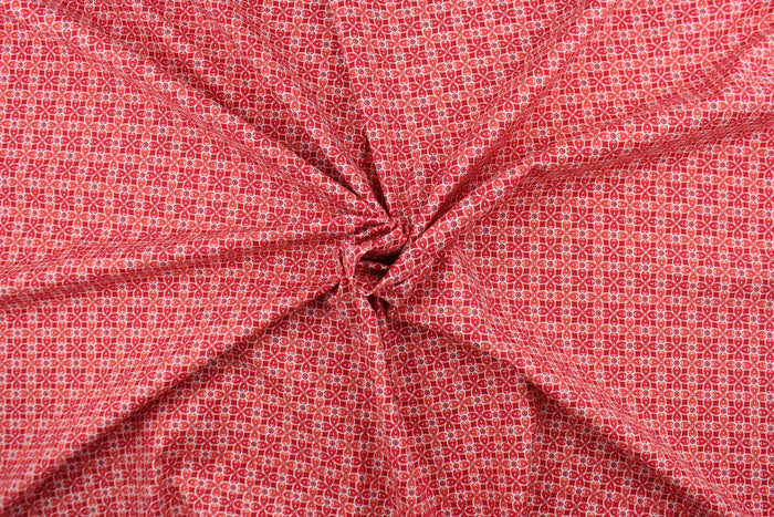 Diamonds is from the "First Frost" collection by Amanda Murphy.  The tone on tone fabric features diamond shapes and is enhanced with a shimmering pearlescent finish.  The versatile lightweight fabric is soft and easy to sew.  It would be great for quilting, crafting and sewing projects.  Colors include red and white.