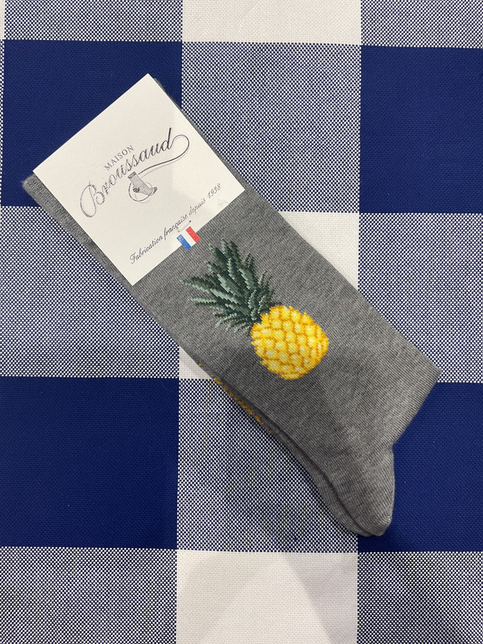 Big Pineapple grey socks by Maison Broussaud