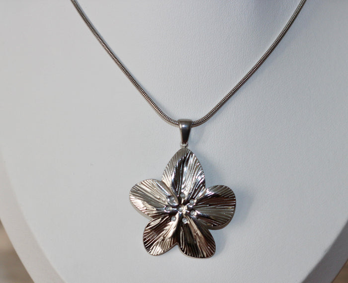 Blossom Pendant Necklace