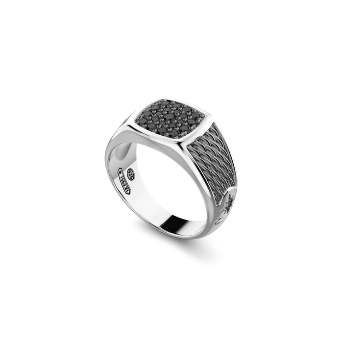 COSMOPOLITAN RING