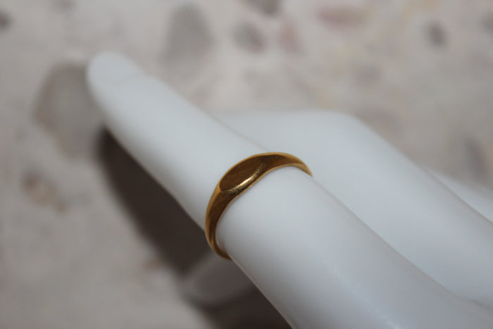 French Style Oval Ring