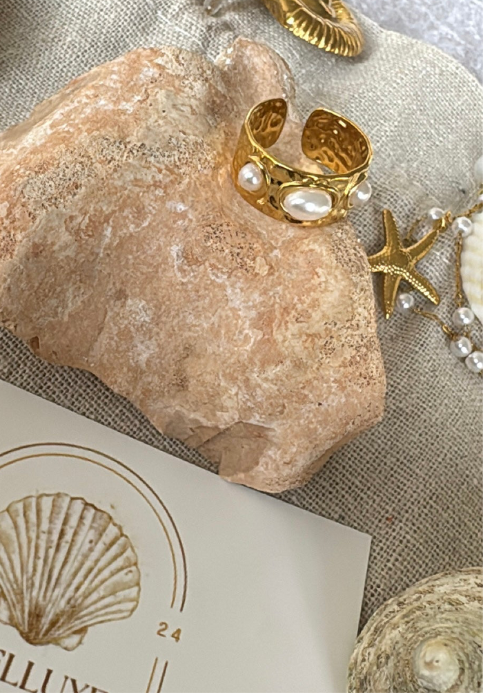 Golden Pearl Ring