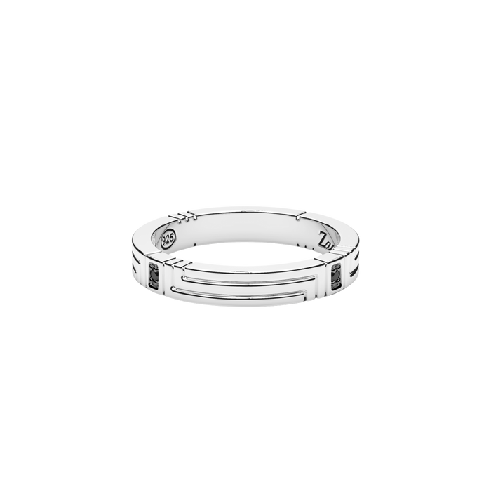 INSIGNIA 925 RING