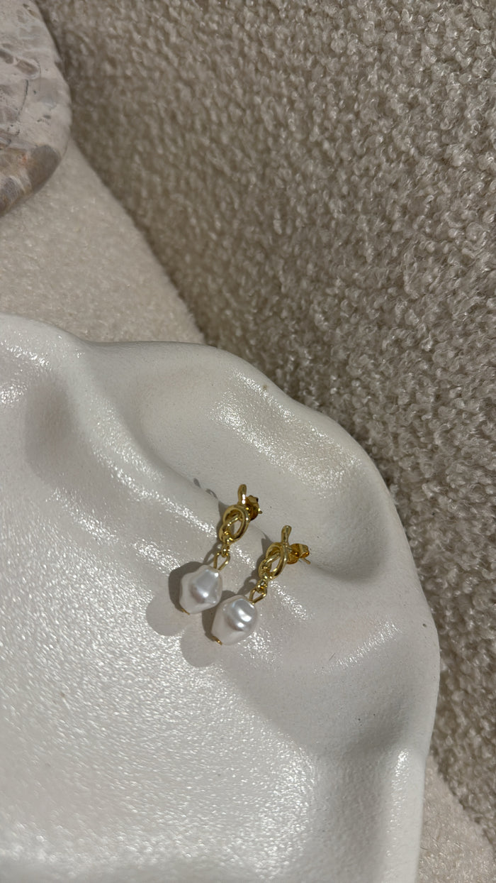 Knot Pearl Drop Earrings