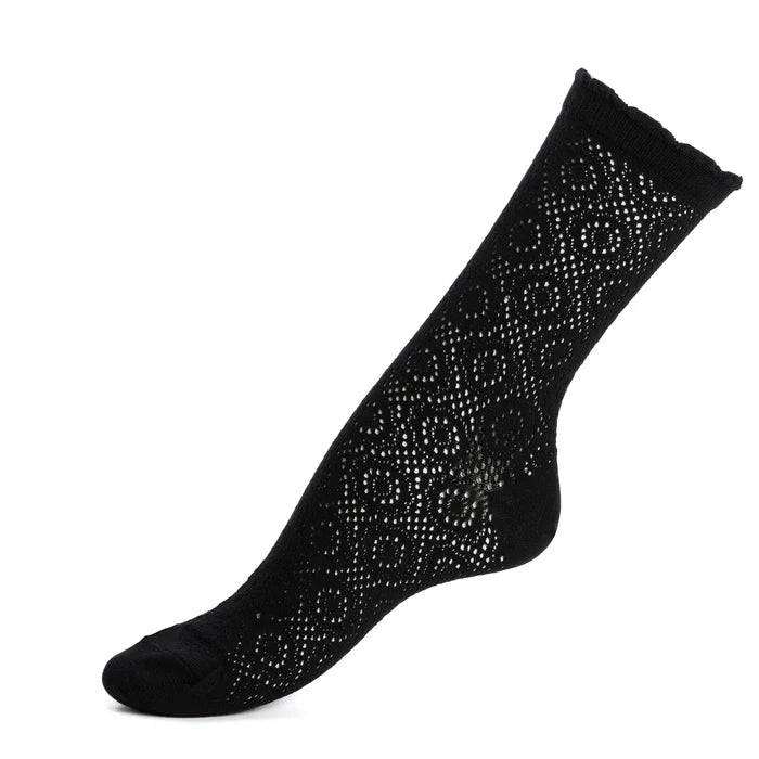 Lace (Dentelle) ankle socks by Maison Broussaud