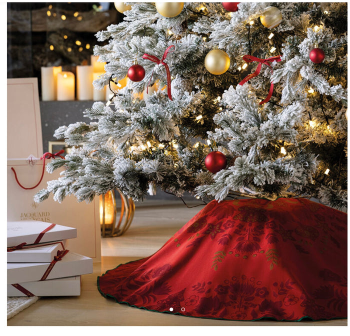 Le Jacquard Français Christmas tree skirt
