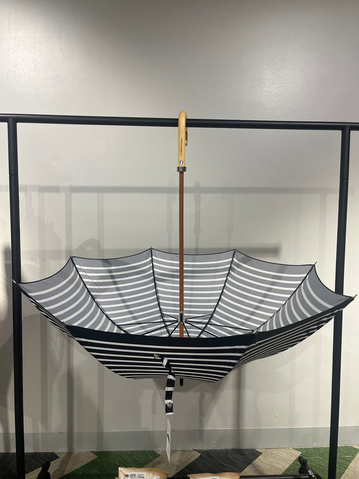 Le Parapluie Français striped umbrellas