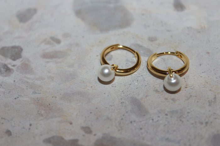 Lucy Pearl Drop and Dangle Earrings