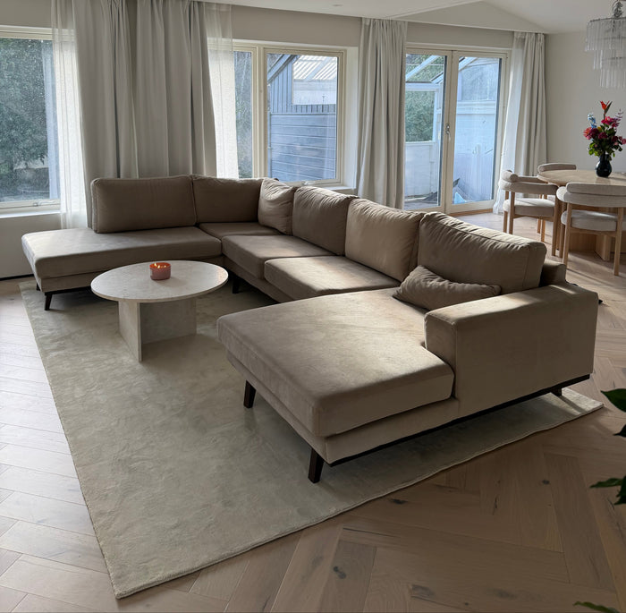 Luma Viscose Rug - Mushroom - Handwoven