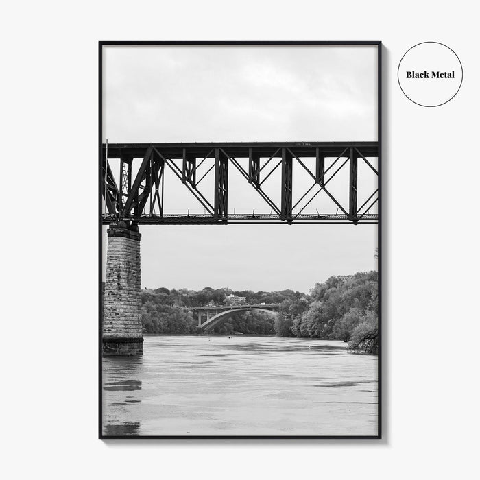 8x10 in / Black Metal / Full-bleed