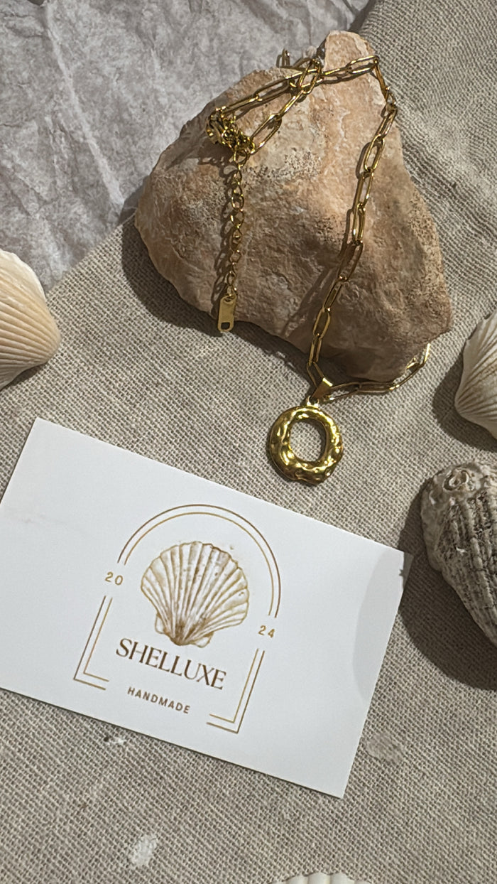 Paperclip Round pendant Necklace