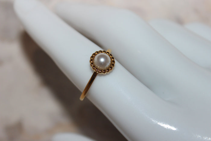 Pearl Ring