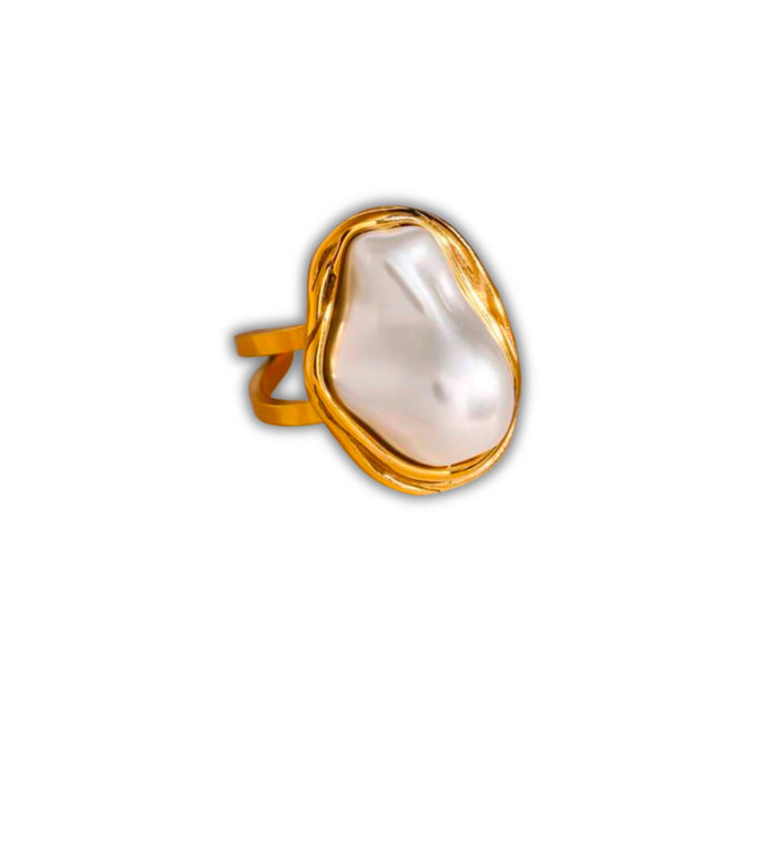 Pearly Girl Ring