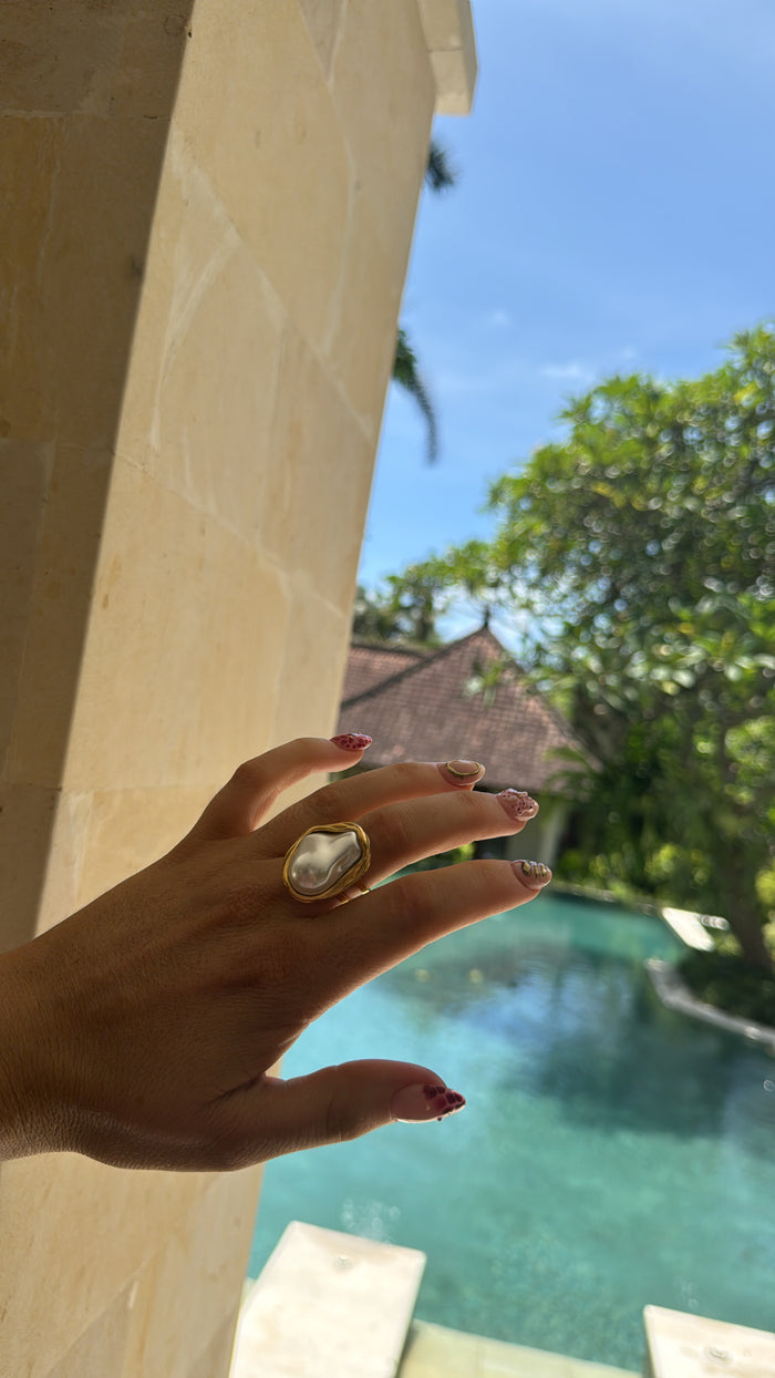 Pearly Girl Ring