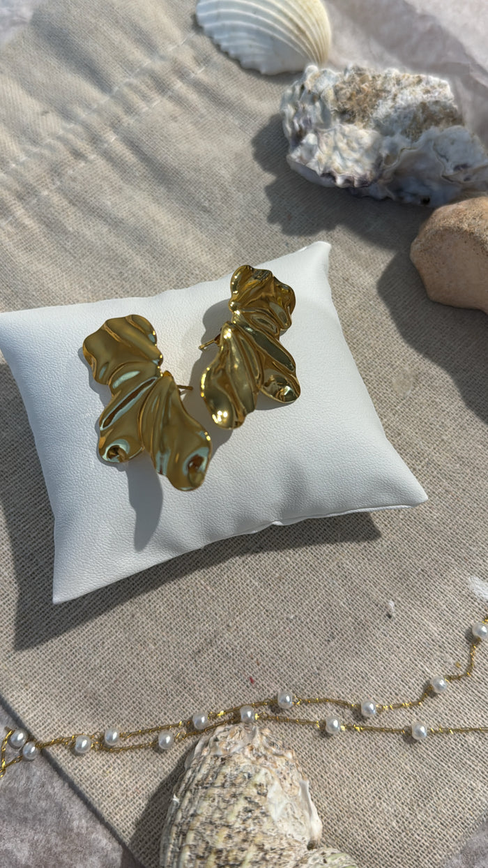 Petal Stud Earrings