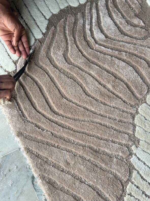 SERRA Wool & Viscose Rug - Hand-tufted