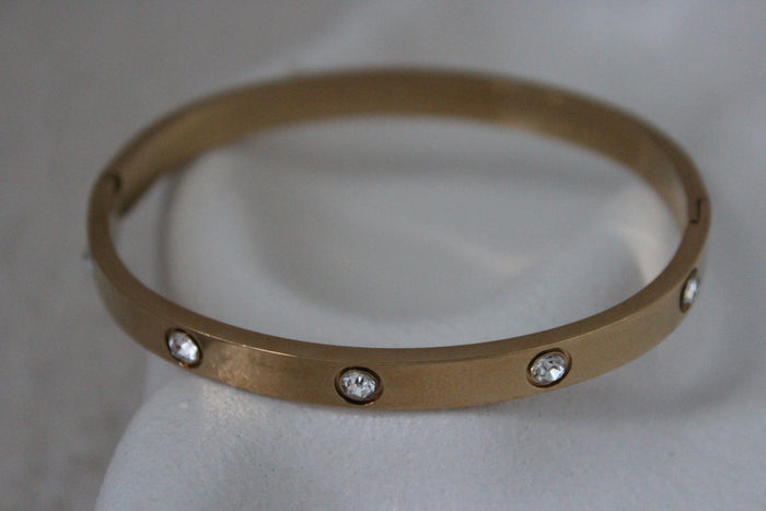 Simple Hinged Gold Bangle