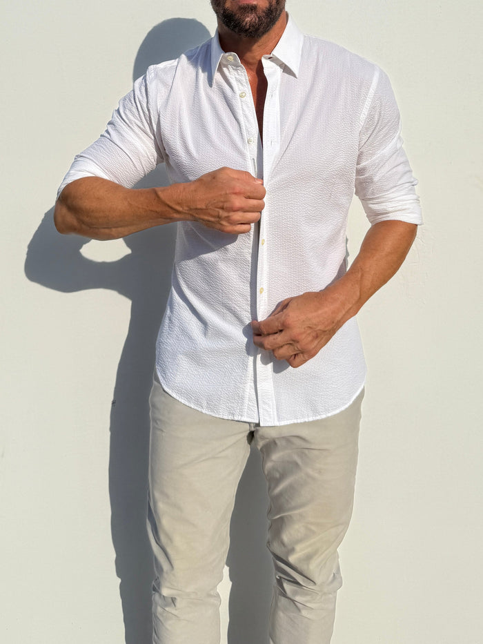 Solid Seersucker Long Sleeve - White