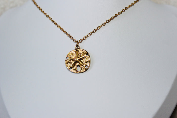 Starfish Sand Dollar Pendant Necklace