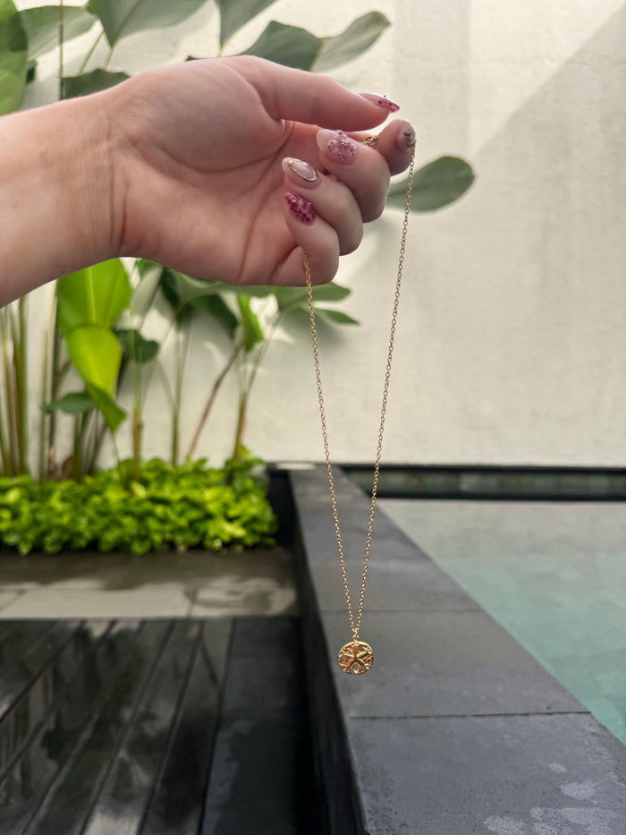 Starfish Sand Dollar Pendant Necklace