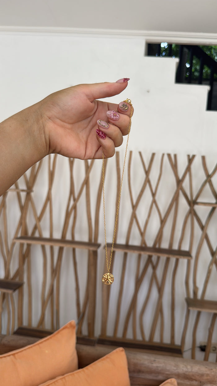 Starfish Sand Dollar Pendant Necklace