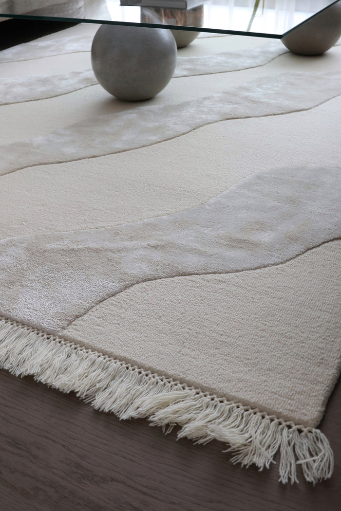 ZEA 01 Offwhite Wool & Viscose Rug - Hand-tufted